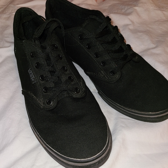 black vans shoes womens